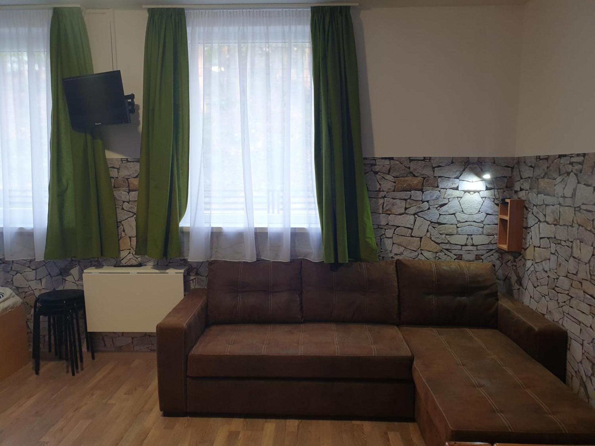 Kid Familia Panzio Balatonszarszo Bed & Breakfast Exterior foto